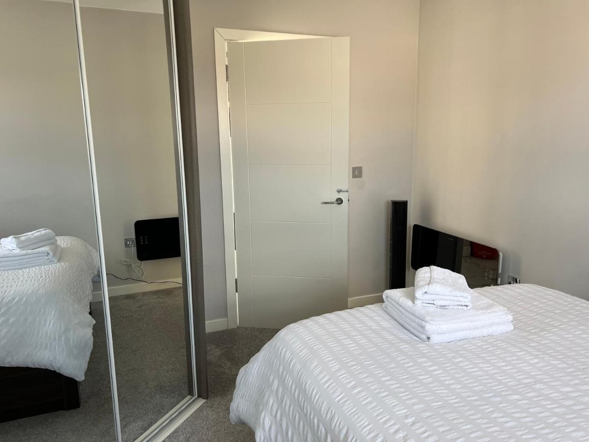 Apartment 2 Double Bedroom In Edgware, London